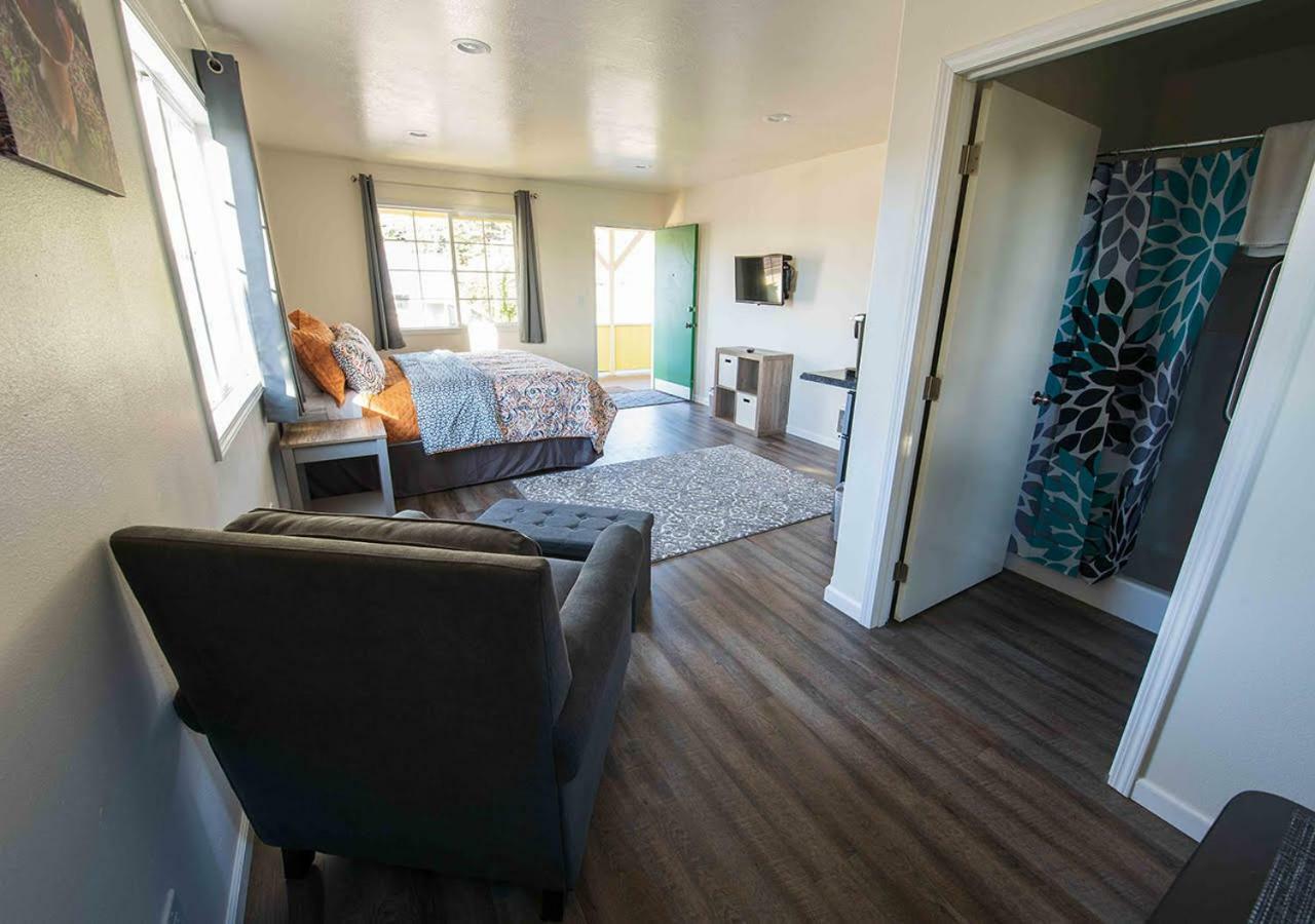 Pacific City Inn Eksteriør bilde